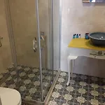 民宿 Gizemli Ayvalı