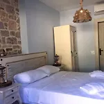 民宿 Gizemli Ayvalı