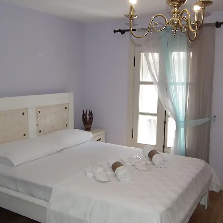 Gizemli Ayvalı