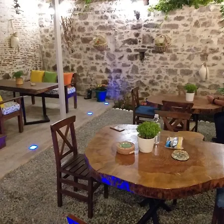 홈스테이 Gizemli Ayvalı