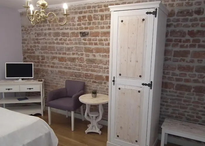 홈스테이 Gizemli *